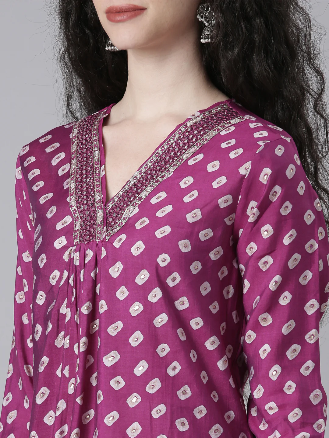 Neerus Purple Casual Solid Straight Kurta - Image 4