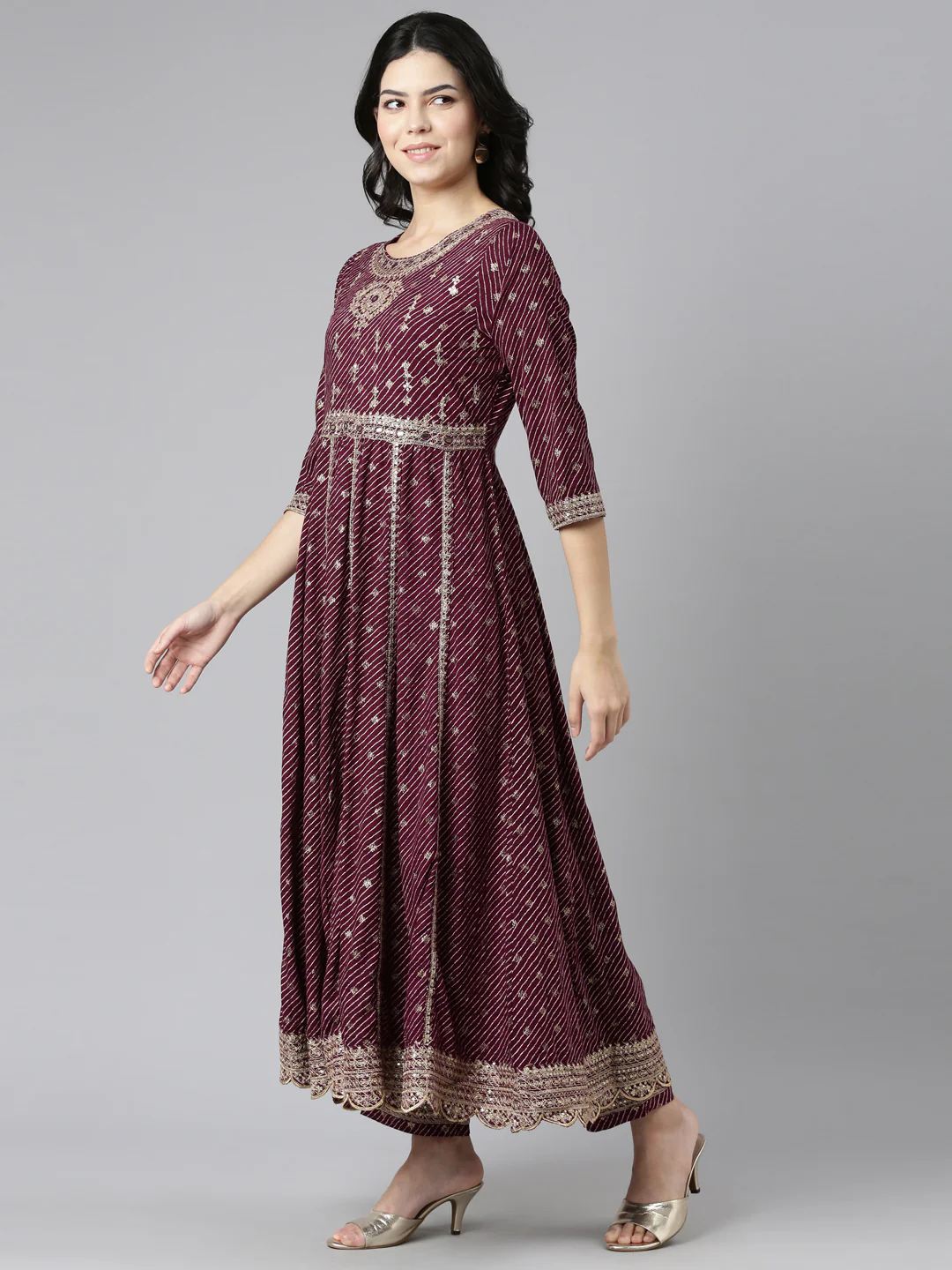 Neerus Purple Pleated Straight Embroidered Kurta And Trousers With Dupatta - Image 2