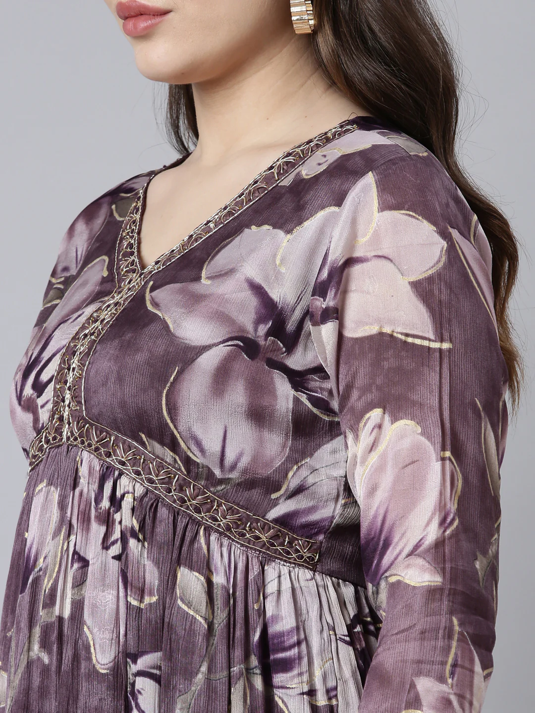 Neerus Purple Pleated Straight Floral Kurta And Trousers With Dupatta - Image 4