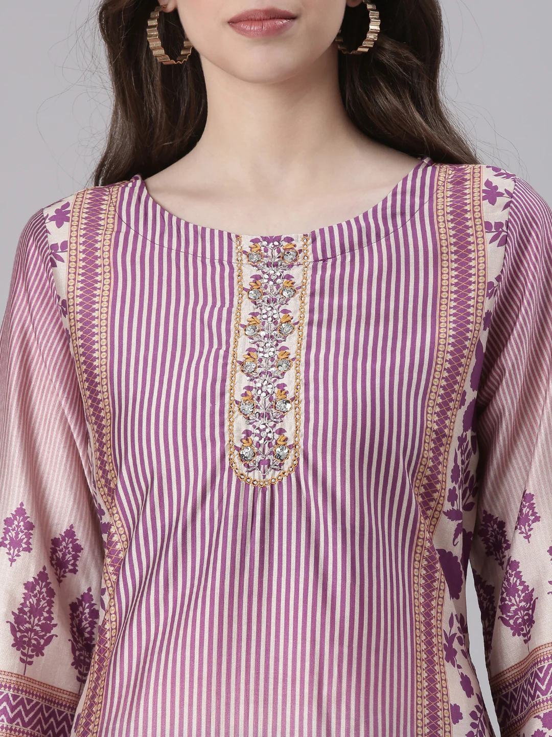 Neerus Purple Printed Straight Kurta and Trousers With Dupatta - Image 4