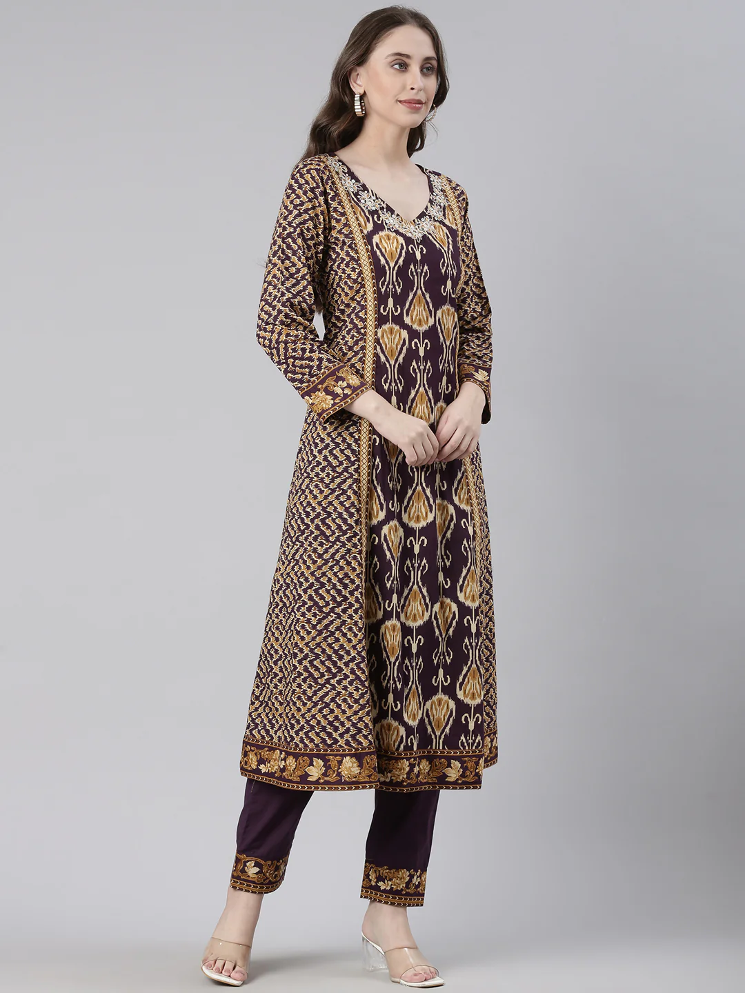 Neerus Purple Printed Straight Kurta and Trousers With Dupatta - Image 2