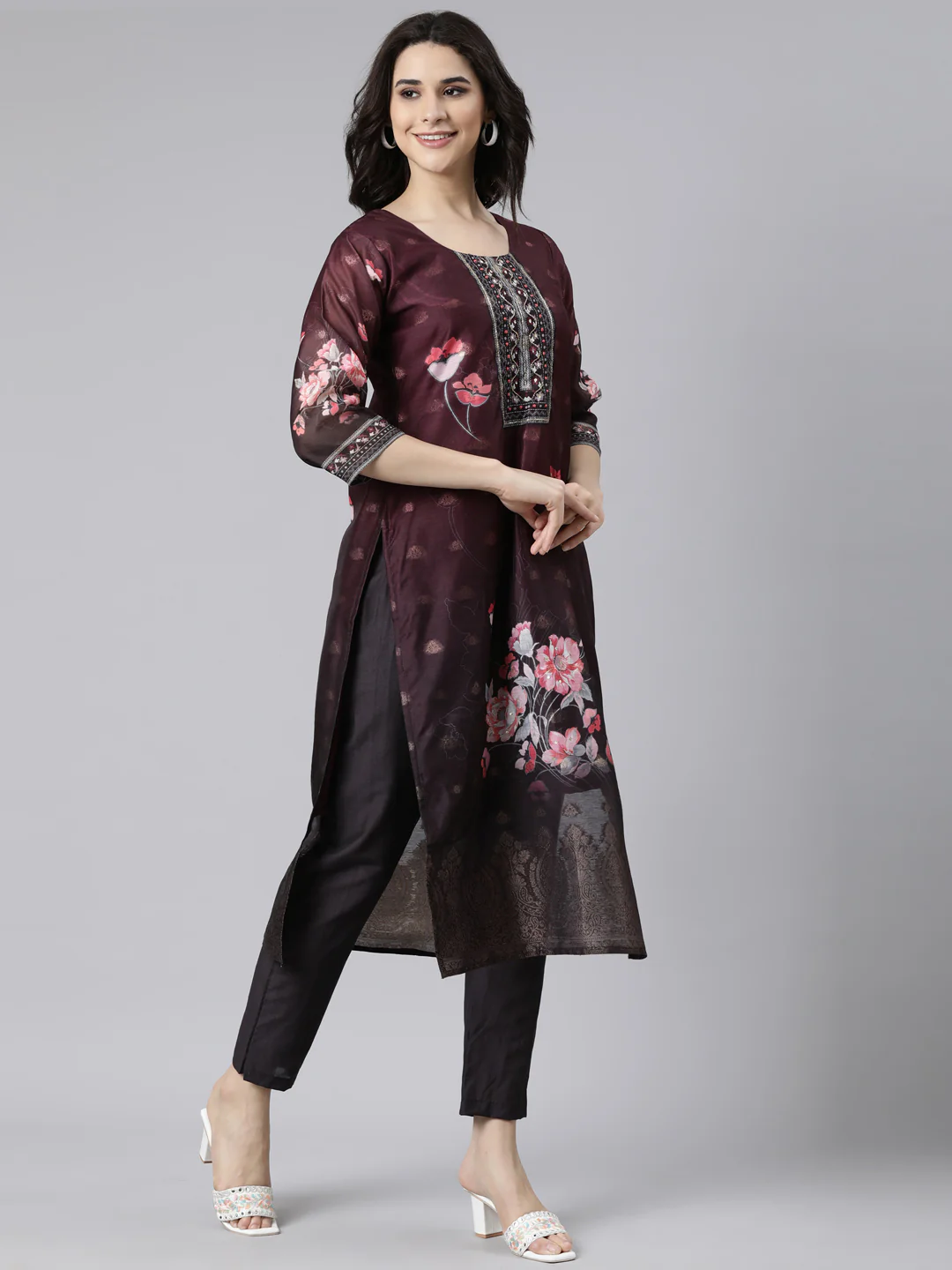 Neerus Purple Regular Straight Floral Kurta And  Trousers With Dupatta - Image 2