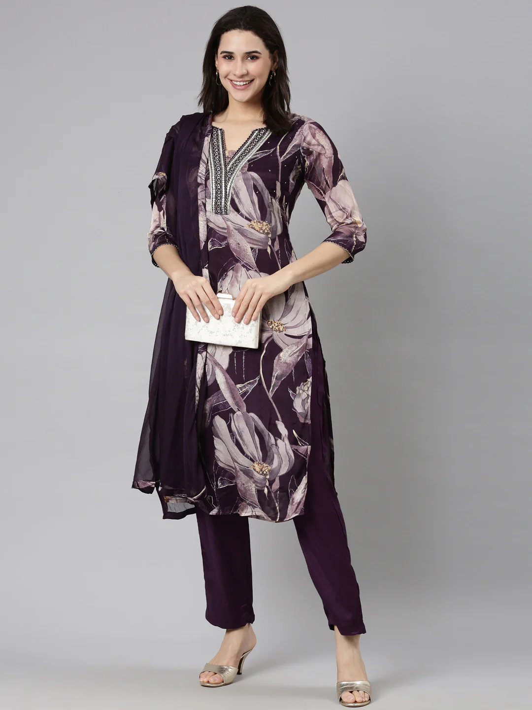 Neerus Purple Regular Straight Floral Kurta And Trousers With Dupatta - Image 5