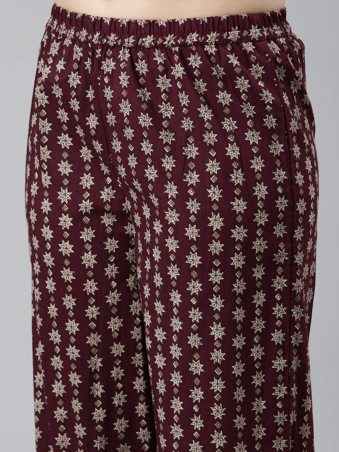 Neerus Purple Regular Straight Floral Kurta And  Trousers With Dupatta - Image 5