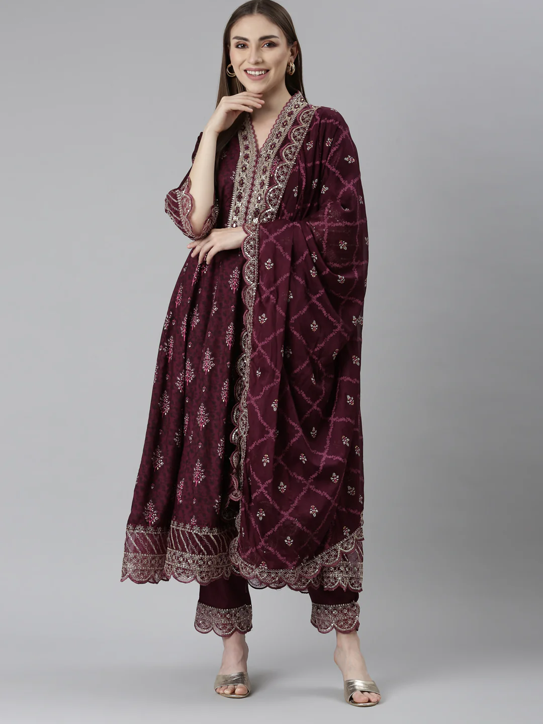 Neerus Purple Regular Straight Floral Kurta And Trousers With Dupatta - Image 5