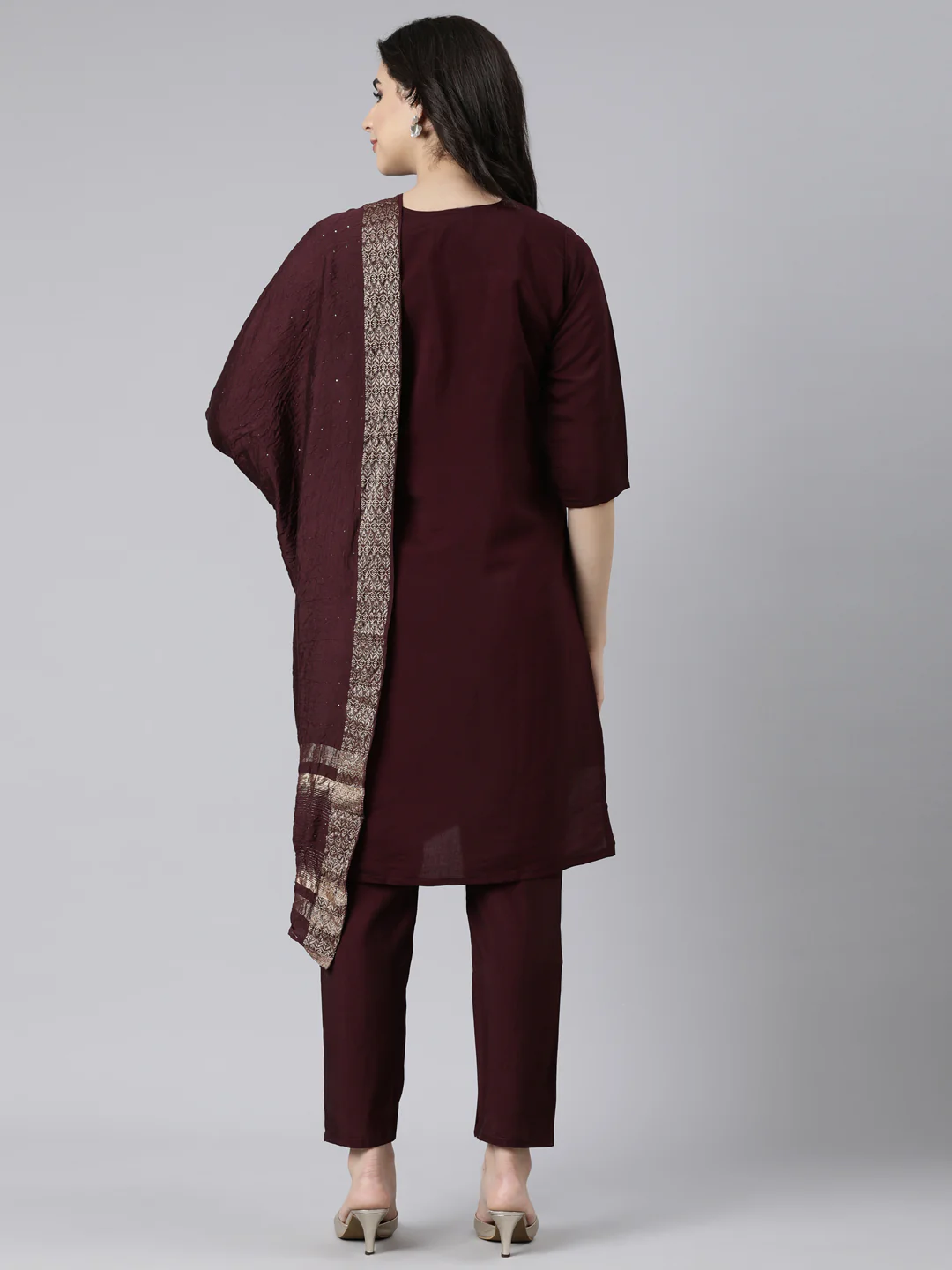 Neerus Purple Regular Straight Solid Kurta And Trousers With Dupatta - Image 3