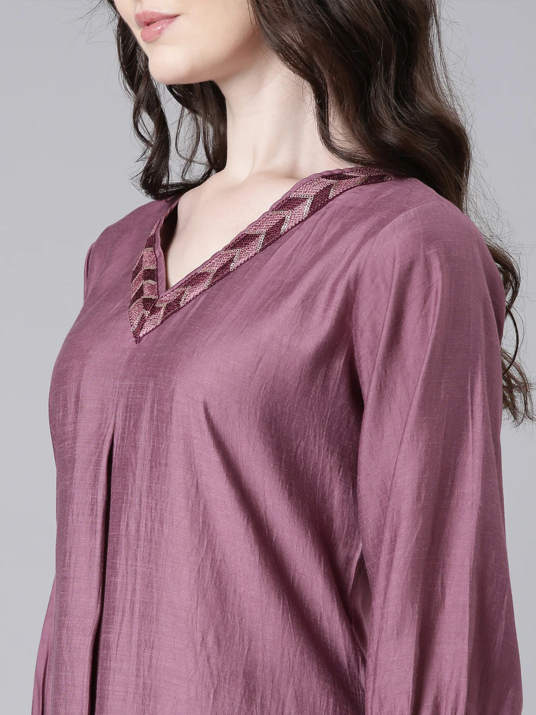 Neerus Purple Solid Straight Kurta and Trousers - Image 4