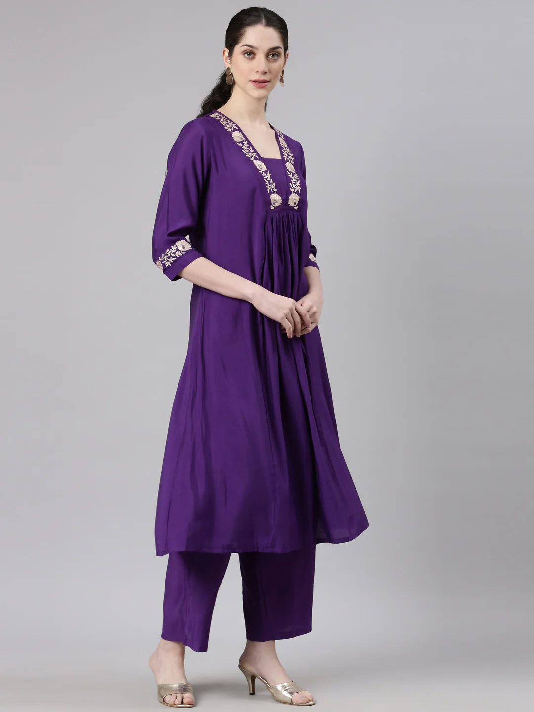 Neerus Purple Straight Casual Floral Kurta and Trouser - Image 3