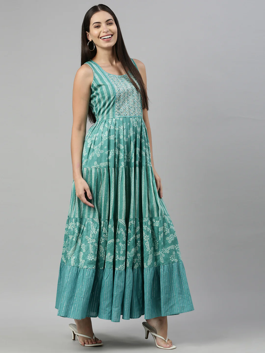 Neerus Rama Color Cotton Fabric Kurta - Image 5