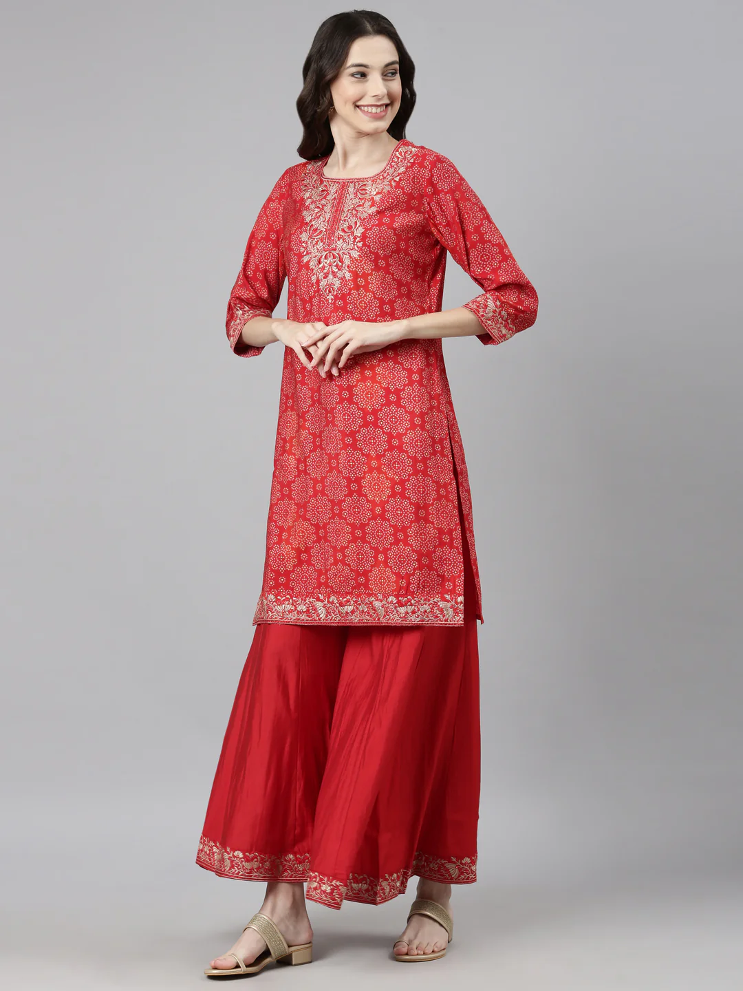 Neerus Red Casual Bandhani Straight Kurti and Palazzos With Dupatta - Image 2