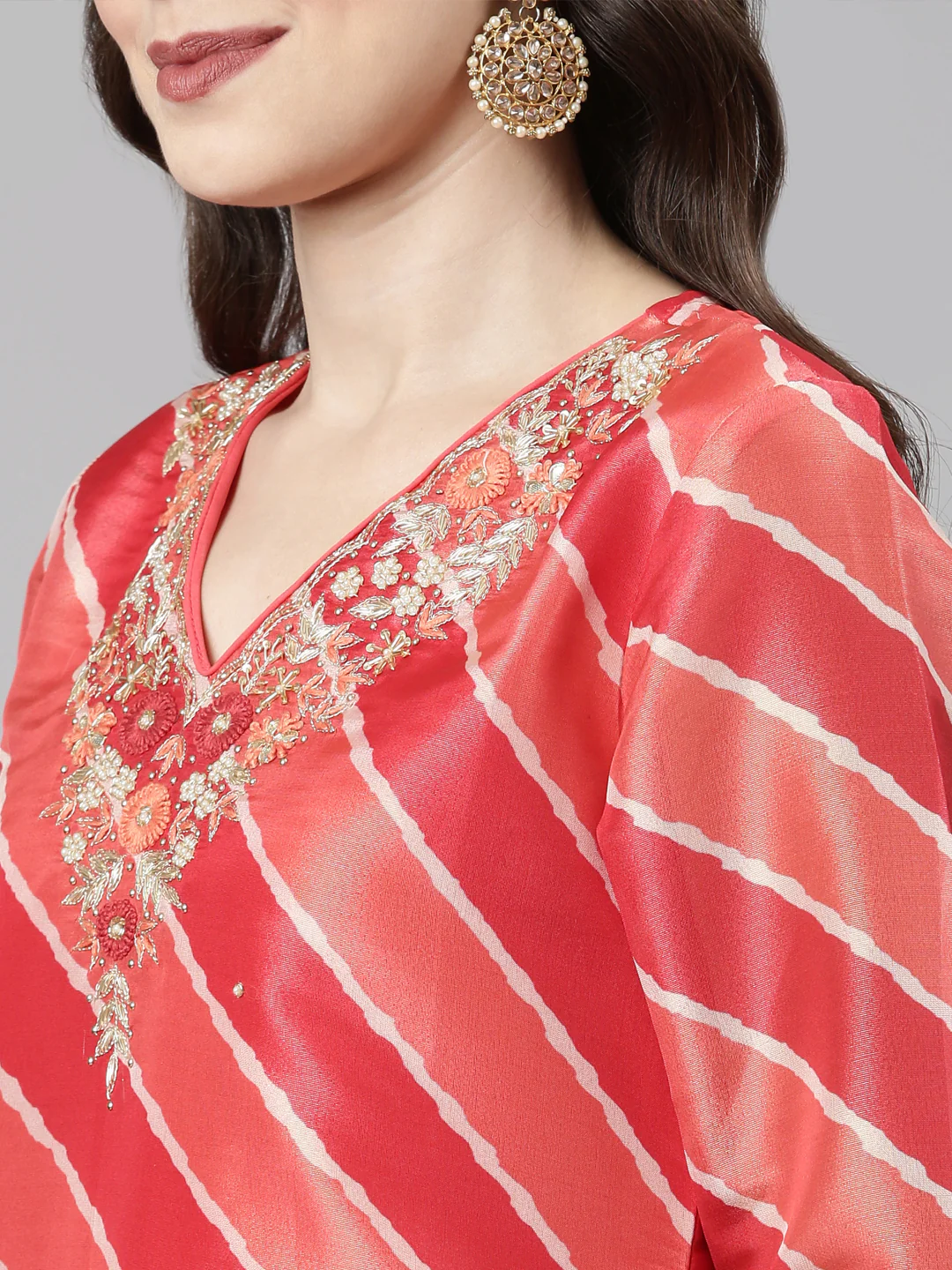 Neerus Red Casual Leheriya Straight Kurta and Trousers With Dupatta - Image 5