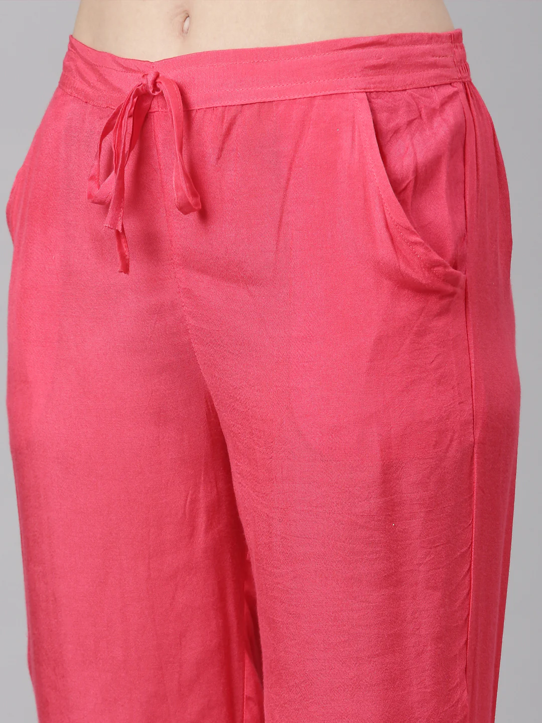 Neerus Red Casual Paisley Straight Kurta and Trousers With Dupatta - Image 7