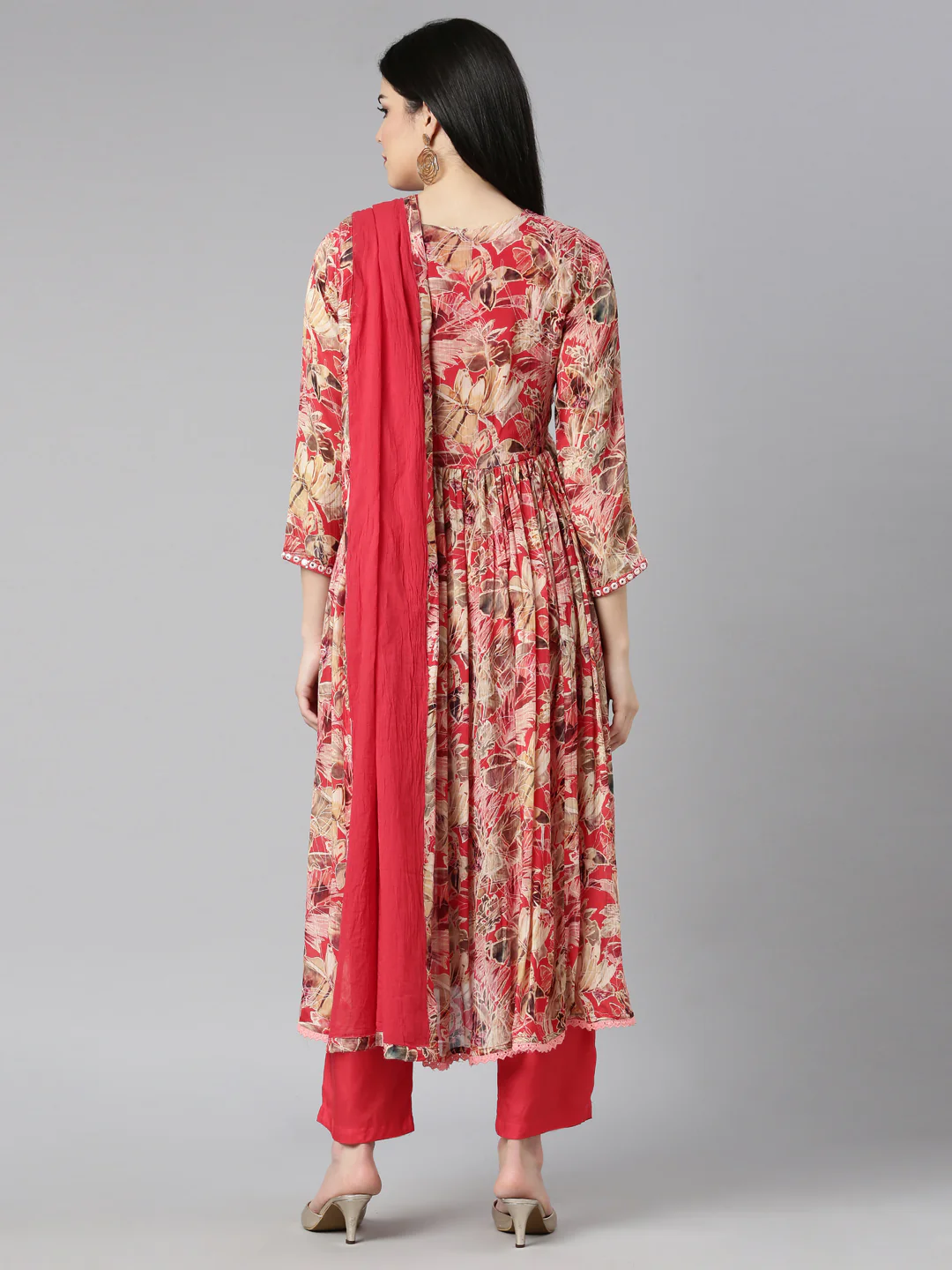 Neerus Red Pleated Straight Floral Kurta And Trousers With Dupatta - Image 3