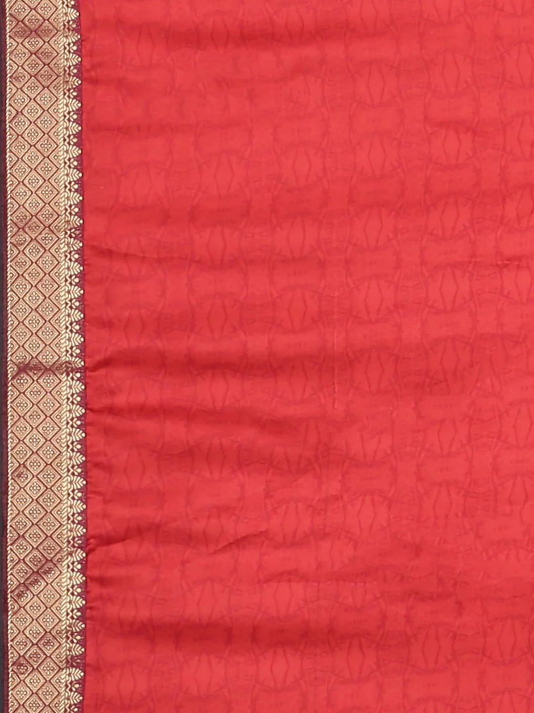 Neerus Red Printed Saree With Blouse - Image 6