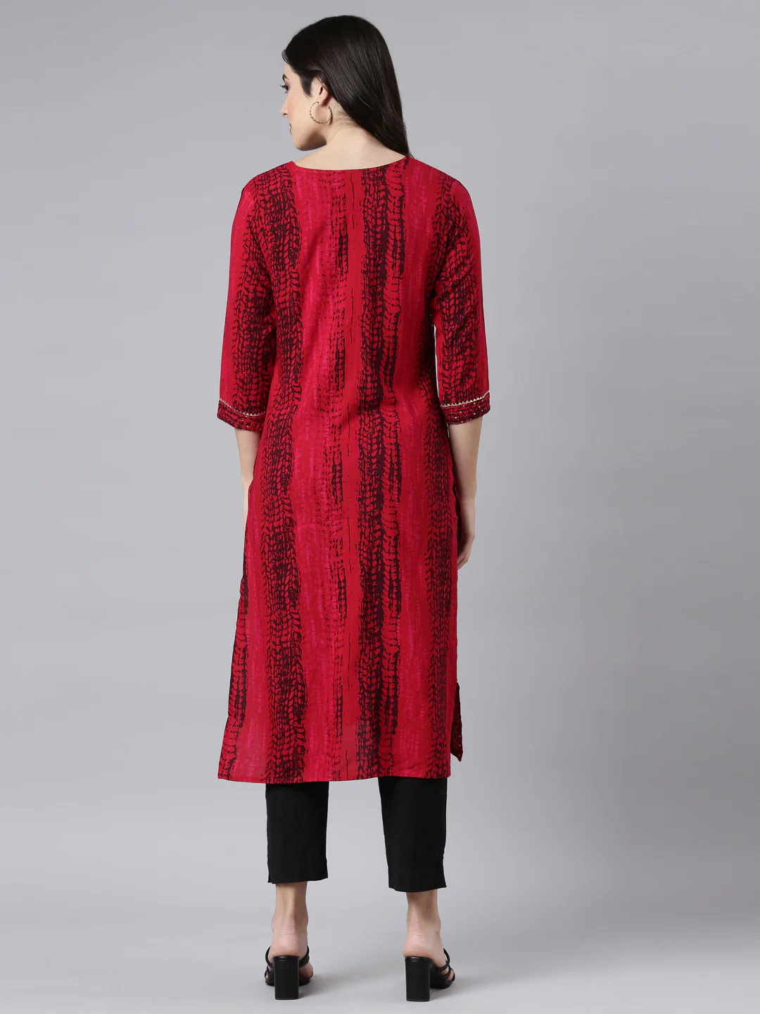Neerus Red Regular Straight Embellished Kurta - Image 3