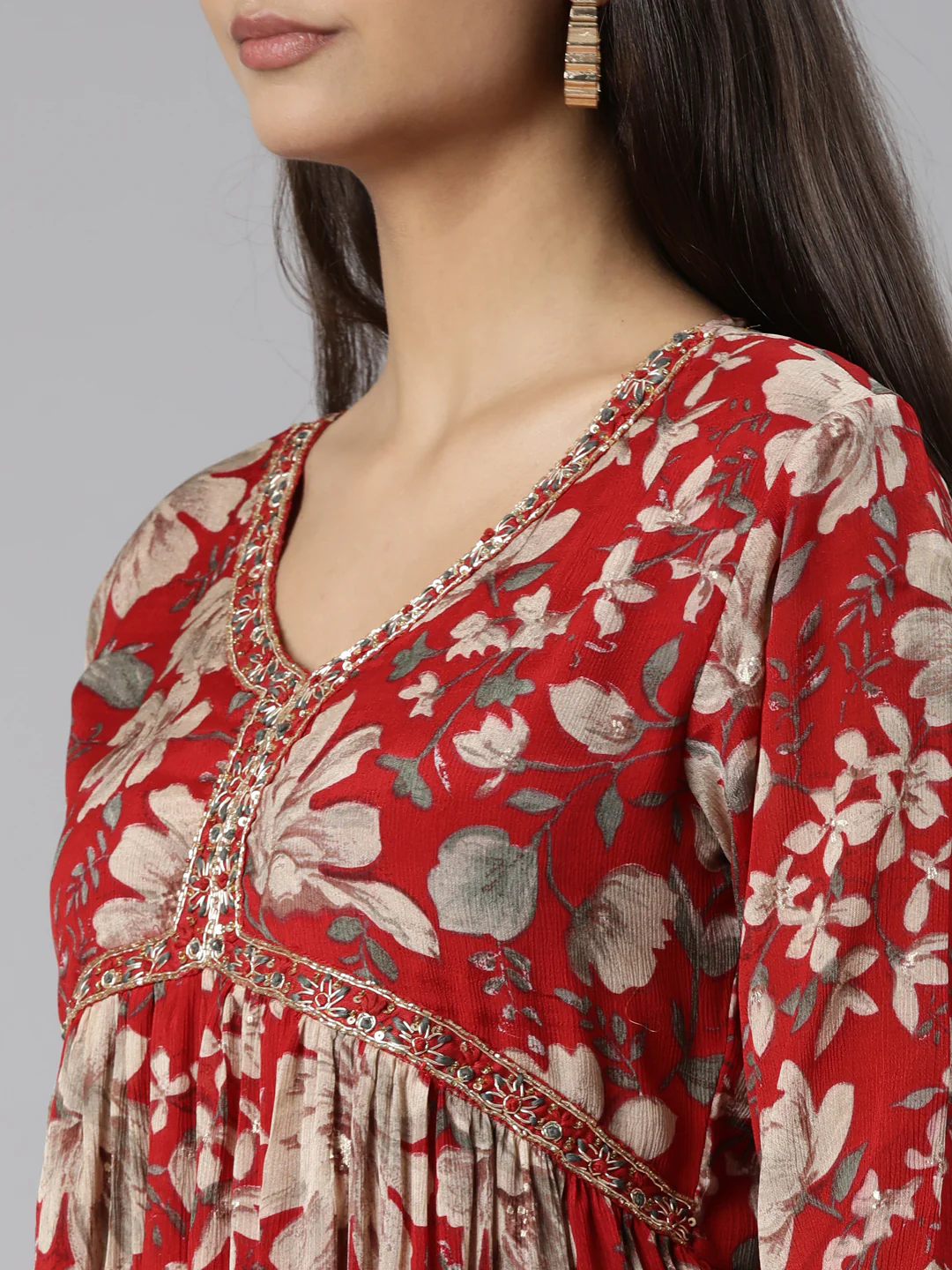 Neerus Red Regular Straight Floral Kurta And Trousers With Dupatta - Image 4