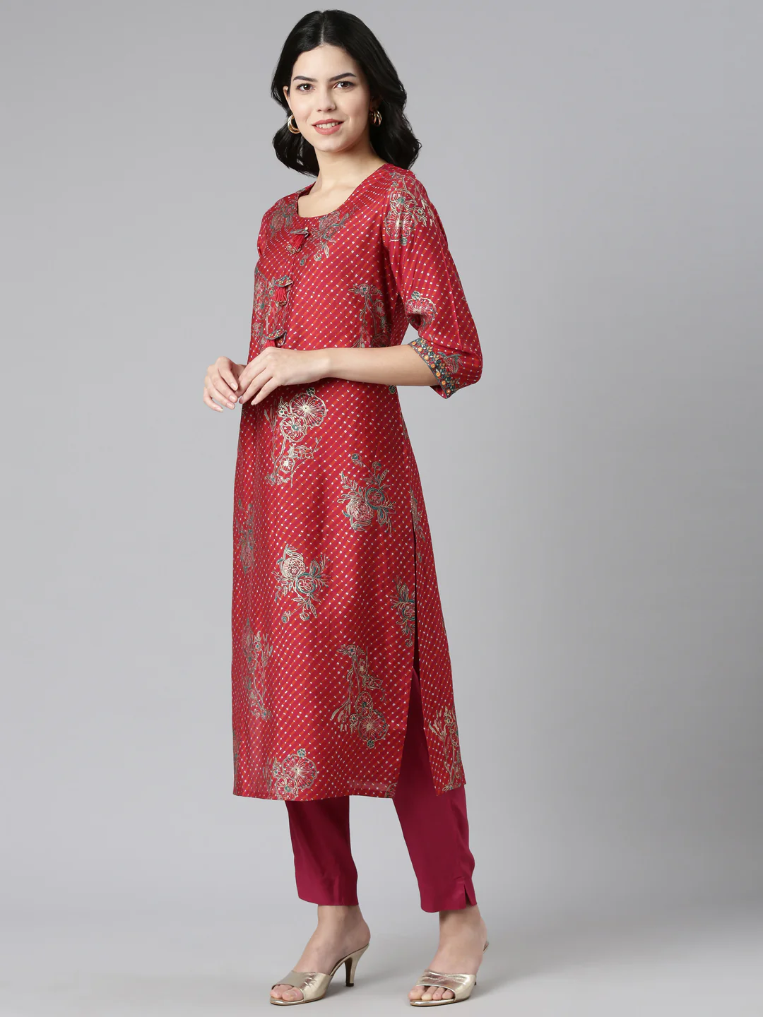 Neerus Red Regular Straight Printed Kurta And Trousers With Dupatta - Image 2