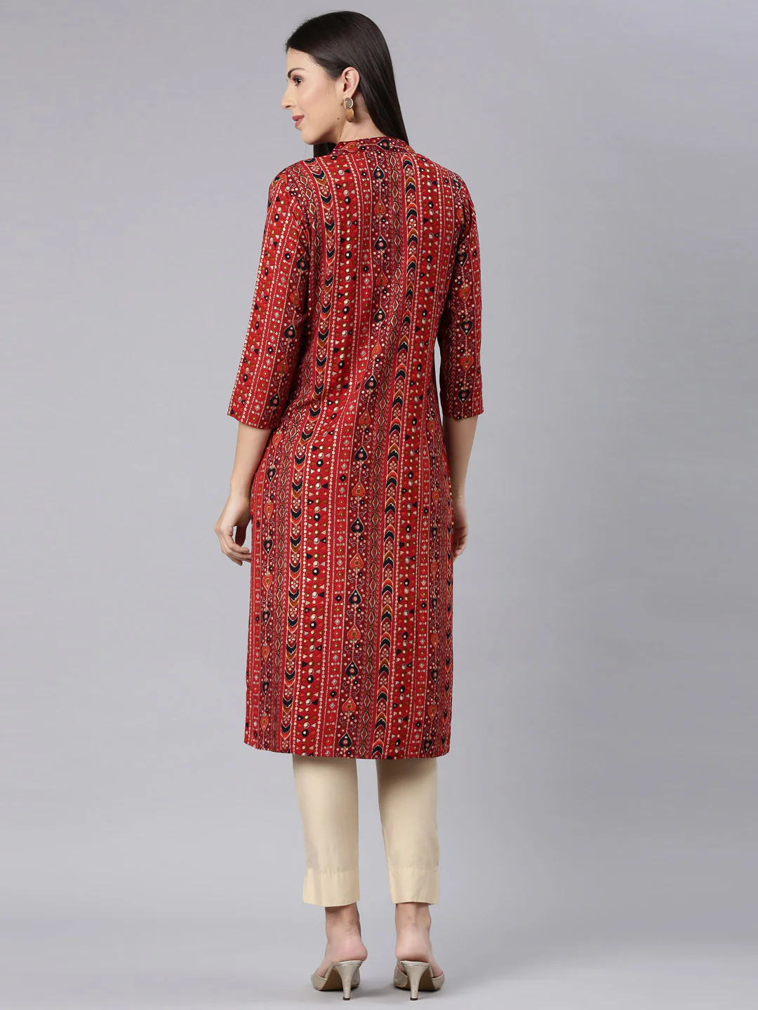 Neerus Red Straight Casual Embellished Straight Kurta - Image 4