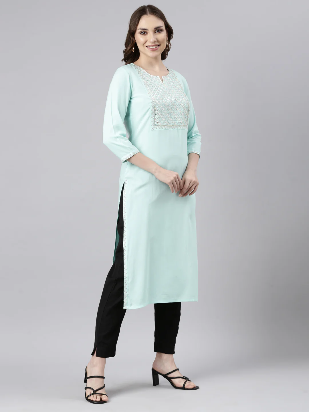 Neerus Sea Green Panelled Straight Solid Kurta - Image 2