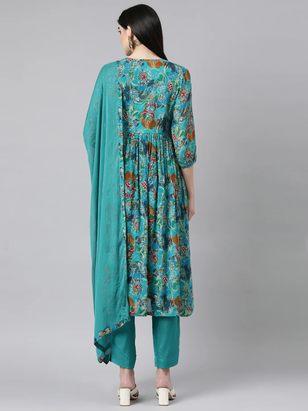 Neerus Sea Green Regular Straight Floral Kurta And Trousers With Dupatta - Image 3