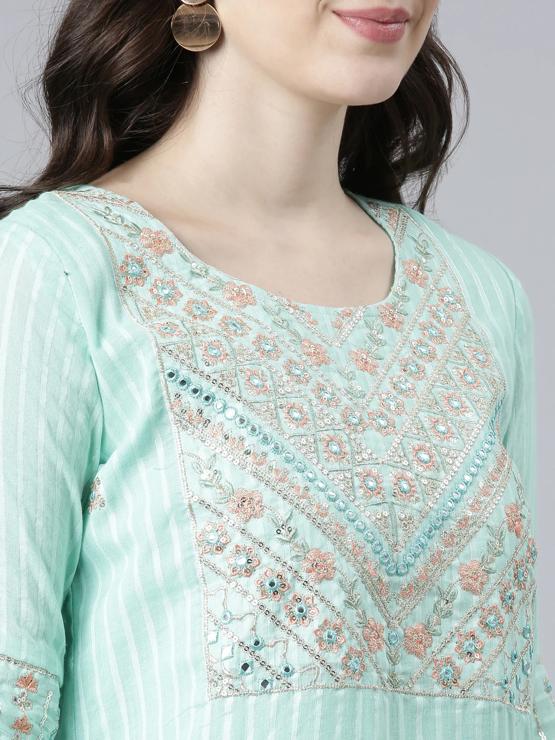 Neerus Sea Green Regular Straight Printed Kurta And Trousers With Dupatta - Image 4