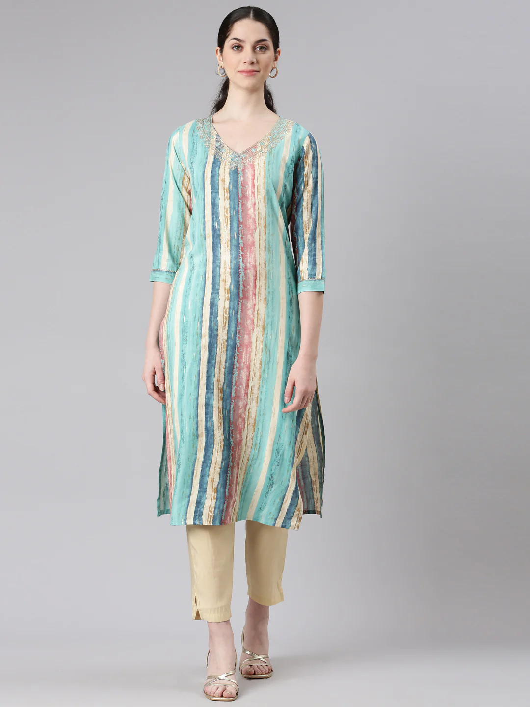 Neerus Sea Green Straight Casual Panelled Straight Kurta