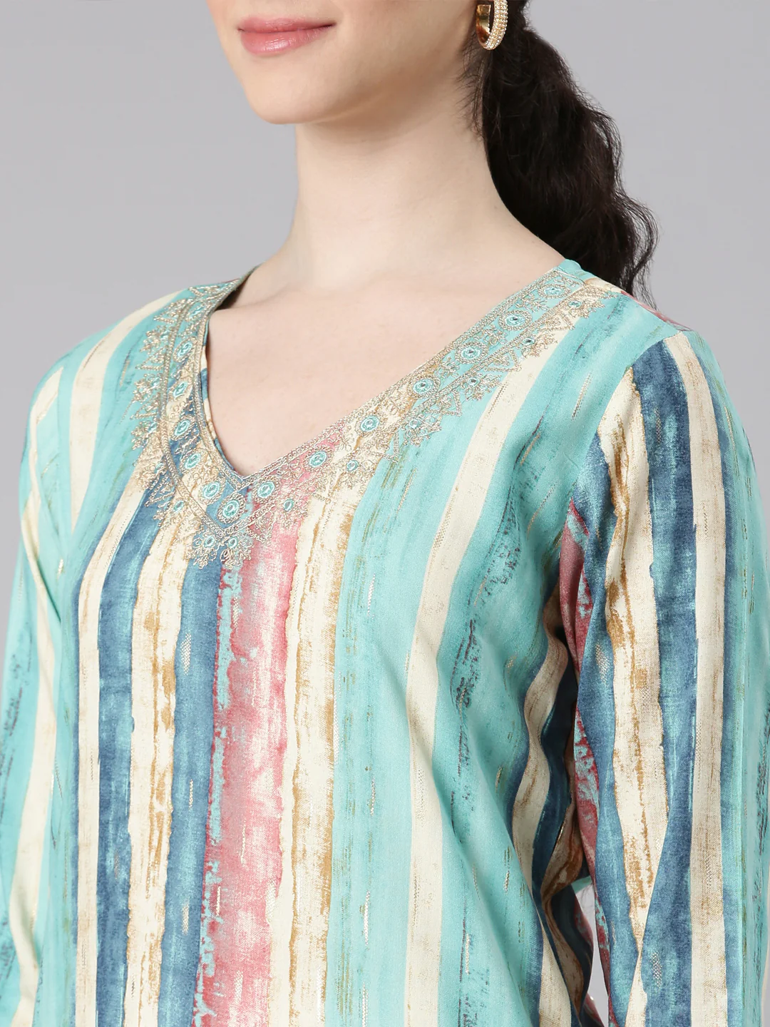 Neerus Sea Green Straight Casual Panelled Straight Kurta - Image 4