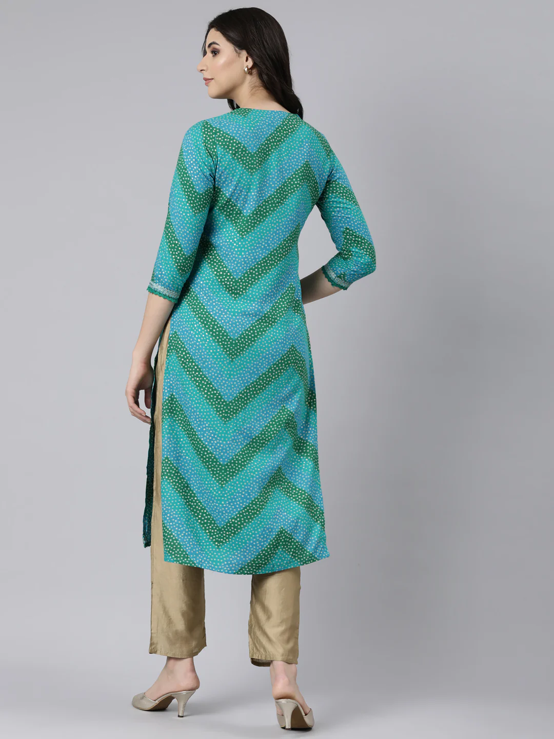Neerus Turquoise Blue Panelled Straight Chevron Kurta - Image 3