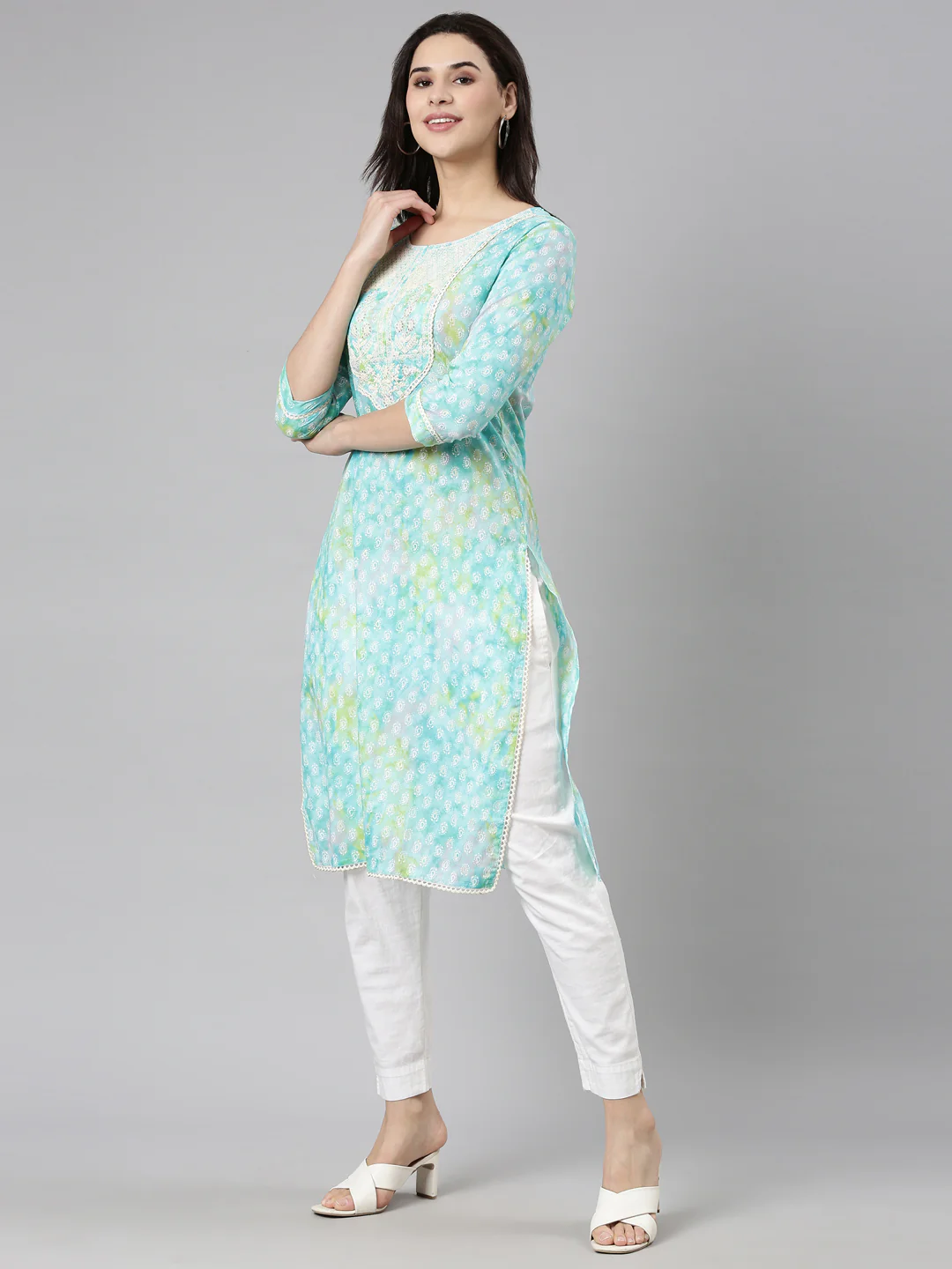 Neerus Turquoise Blue Regular Straight Paisley Kurta - Image 2