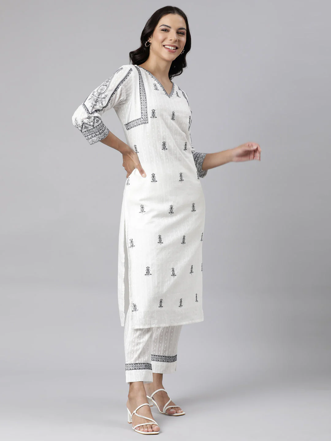Neerus White Panelled Straight Yoke Design Kurta And Trousers With Dupatta - Image 3