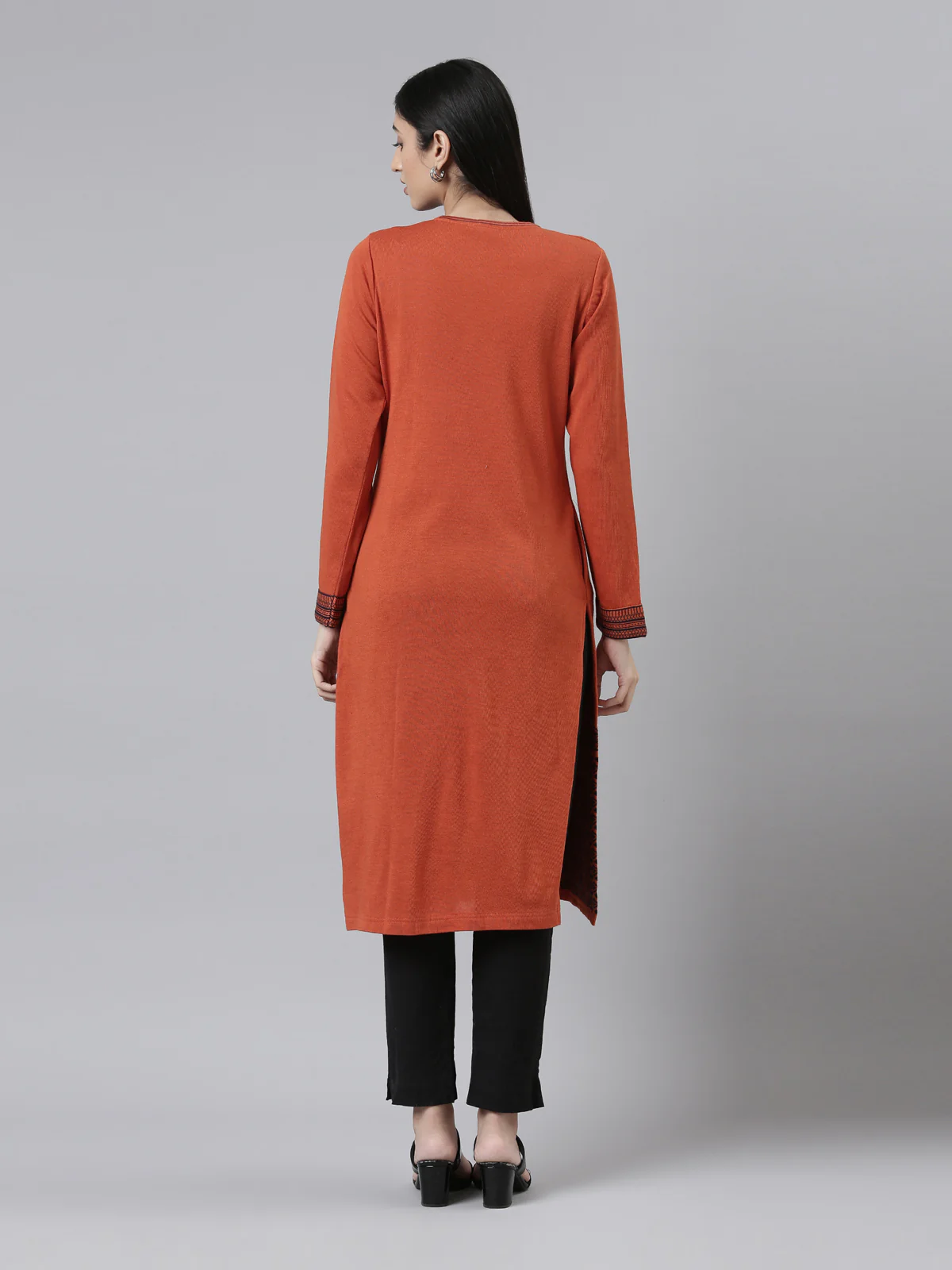 Neerus Winter Wear Woven Design Acrylic Kurta For Women - Image 3