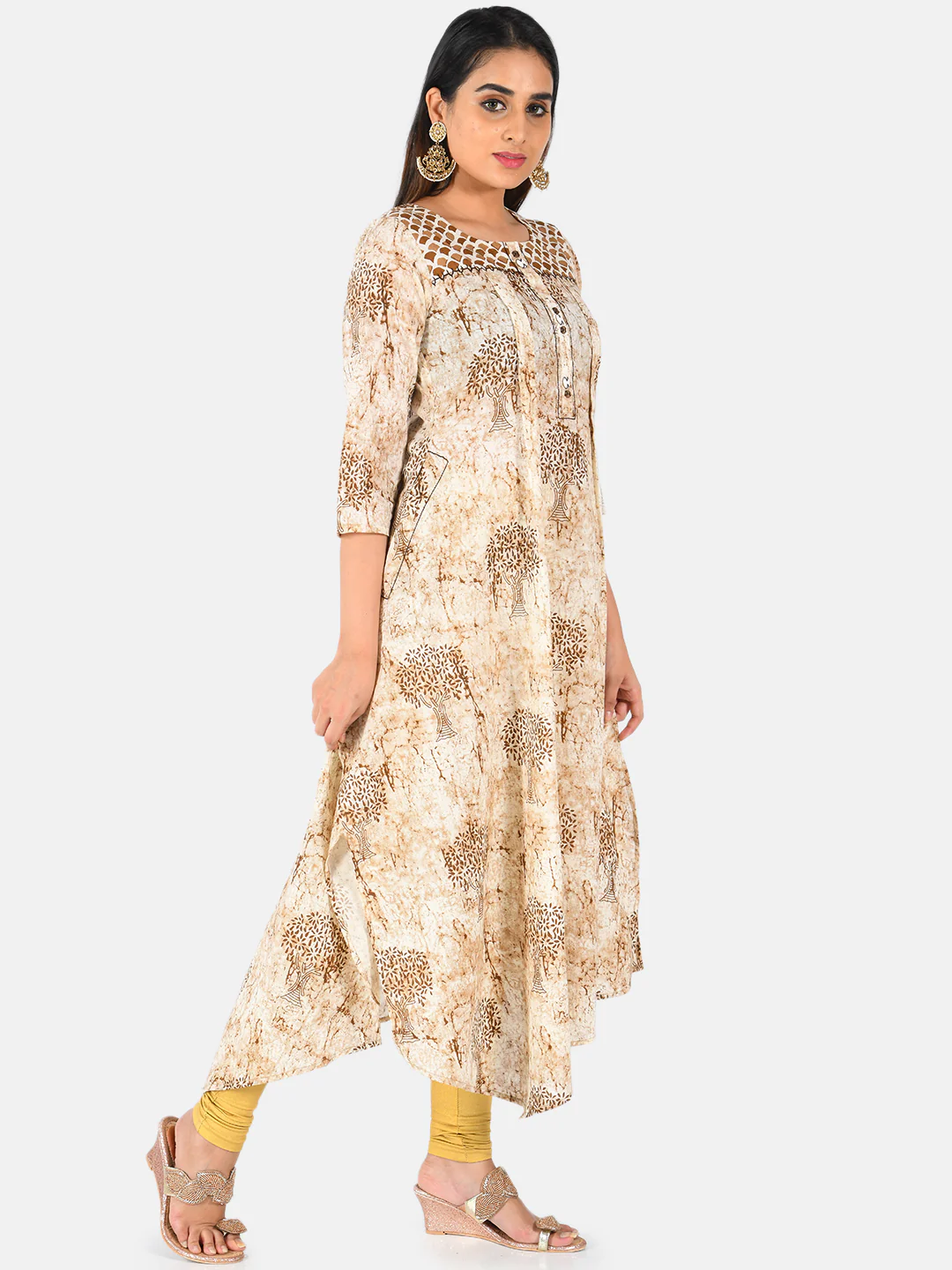 Neerus Women Beige Printed A-Line Kurta - Image 3