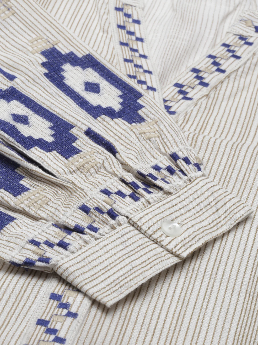 Neerus Women Blue cream Striped Kurta - Image 7