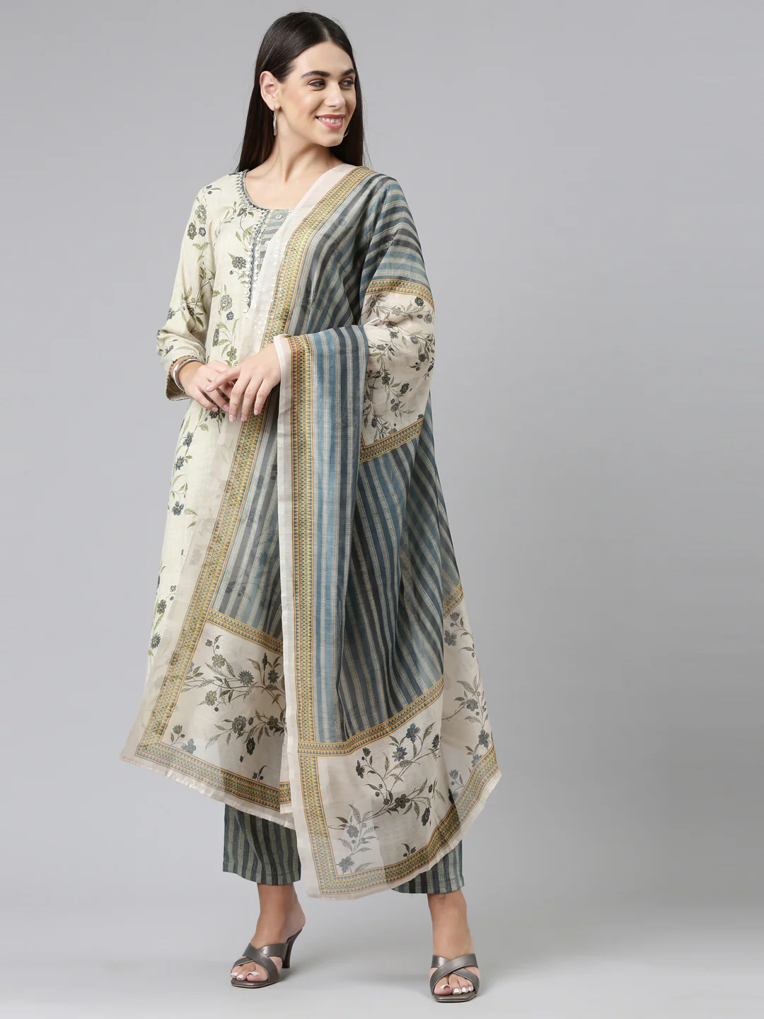 Neerus Women Blue Floral Printed Kurta with Trousers  With Dupatta - Image 5