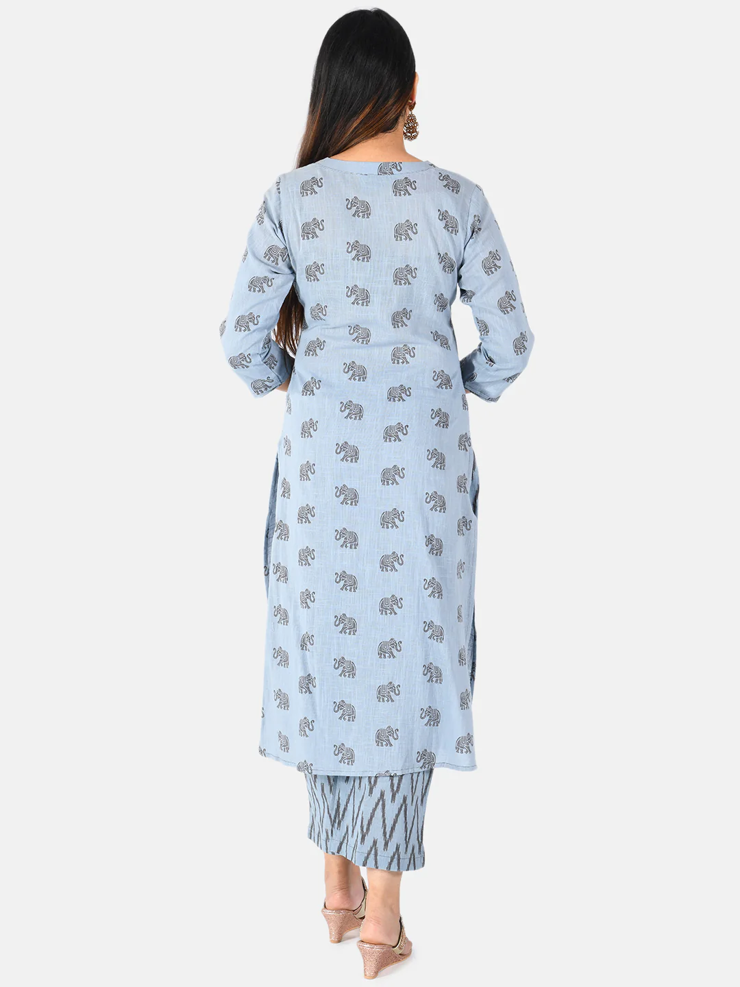 Neerus Women Blue Printed Straight Kurta - Image 3