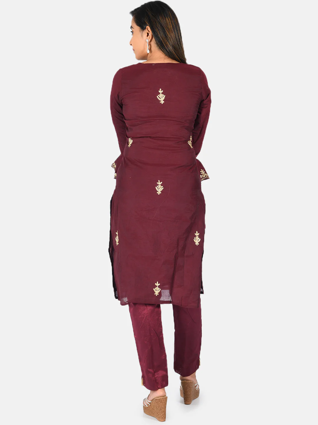 Neerus Women Burgundy Embroidered Straight Kurta - Image 3