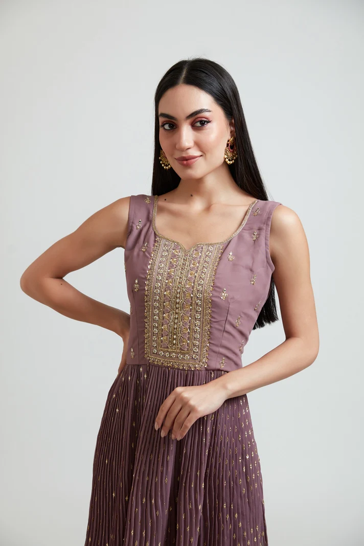 Neerus Women Georgette Onion Kurta Set - Image 7