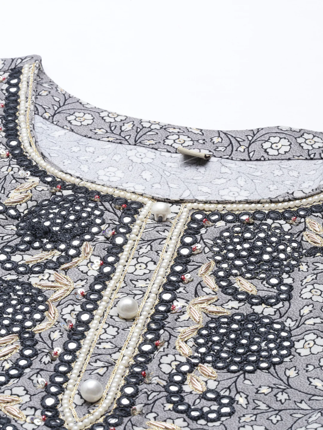 Neerus Women Grey Floral Printed Kurta with Trousers - Image 5