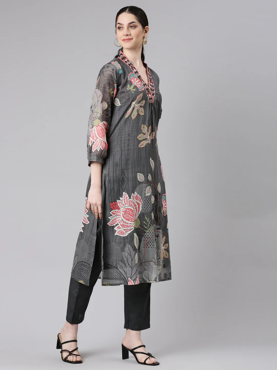 Neerus Women Grey Straight Kurta and Trousers - Image 2