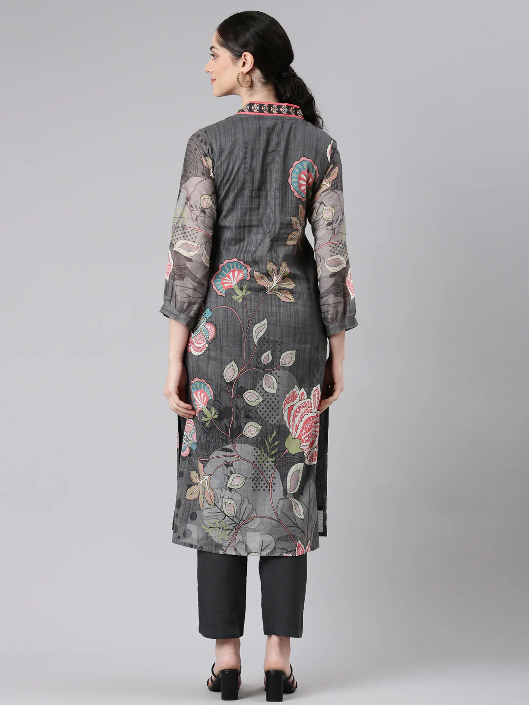 Neerus Women Grey Straight Kurta and Trousers - Image 3