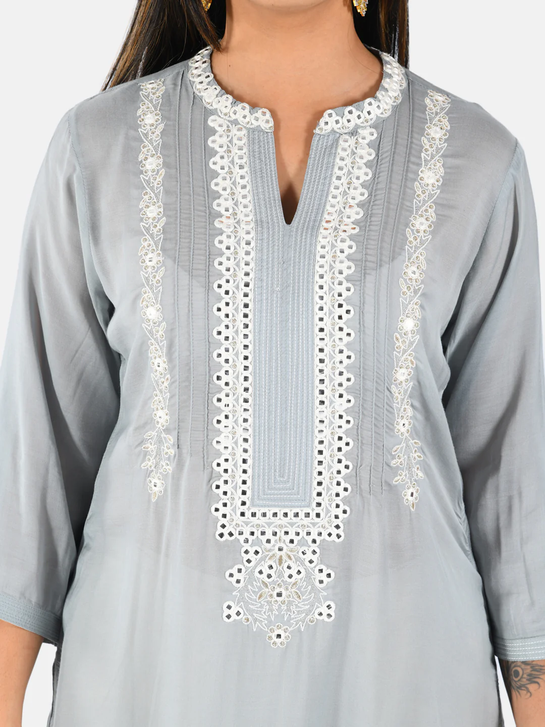 Neerus Women Grey White Embroidered Yoke Design Straight Kurta With Mirror Work - Image 4
