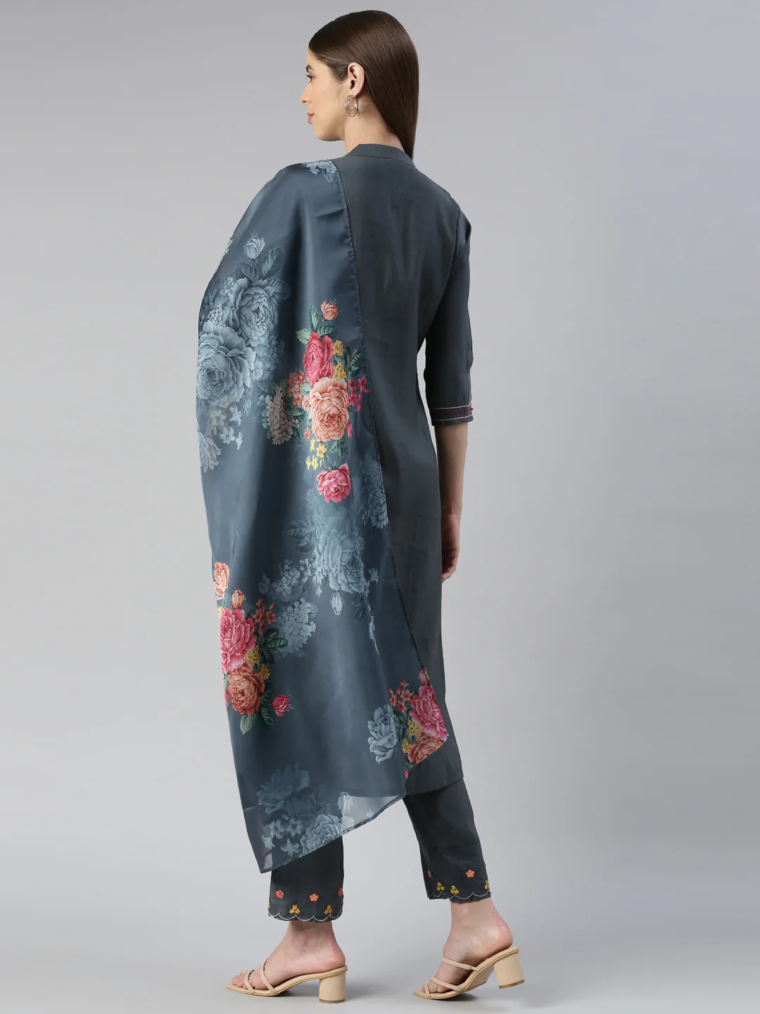 Neerus Women Grey Yoke Design Calf Length Kurta And Trousers With Dupatta - Image 3