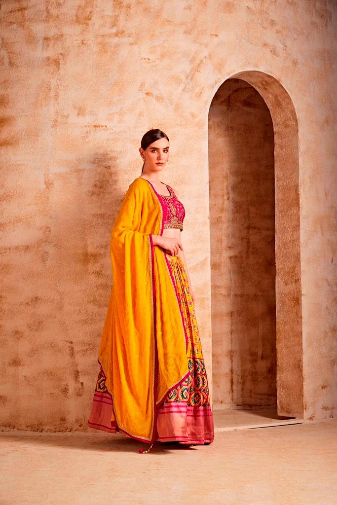 Neerus Women Magenta Color Silk Fabric Ghagra Set - Image 2
