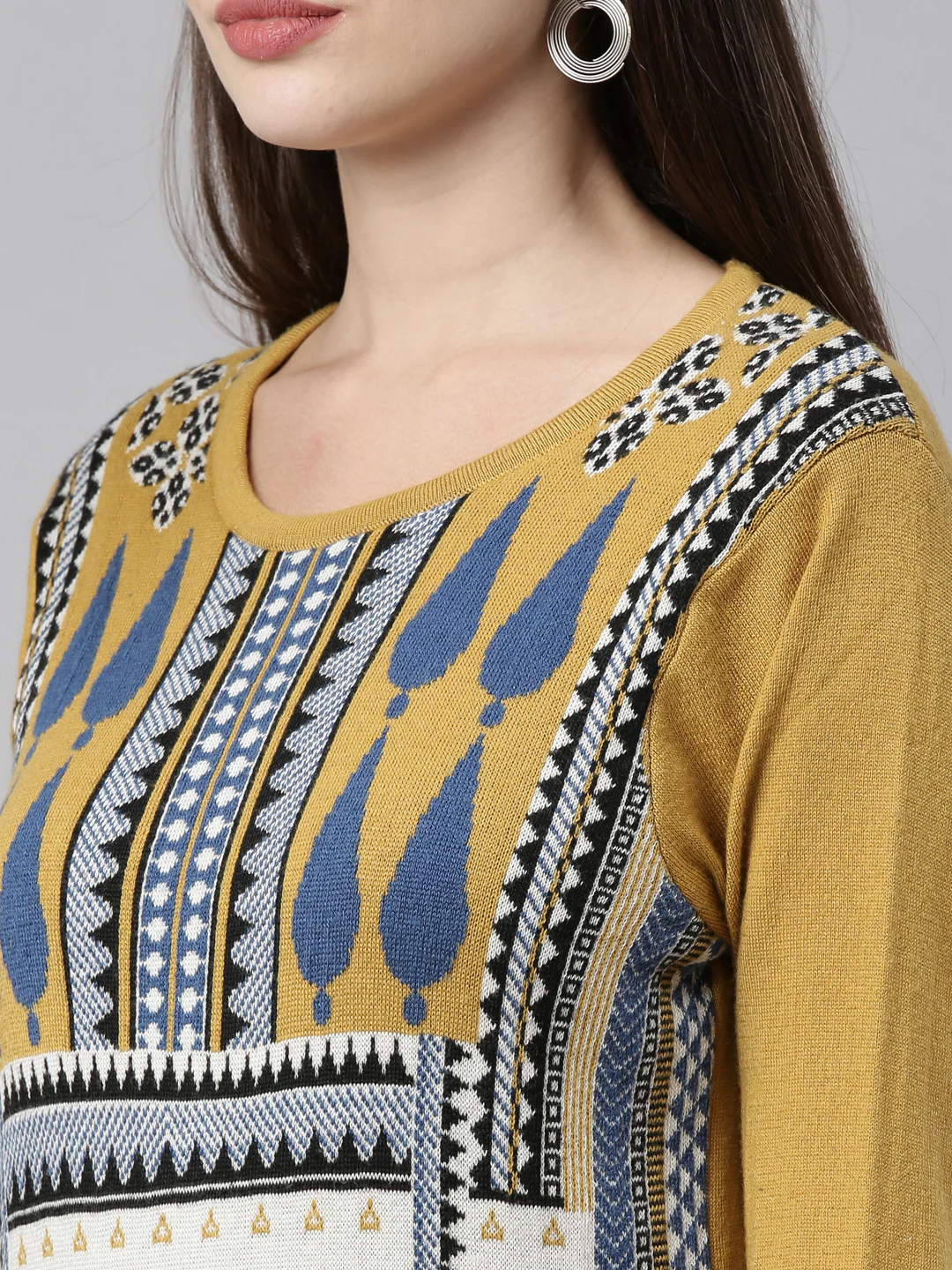 Neerus Women Mustard Yellow  Off White Geometric Printed Acrylic Knitted Kurta - Image 5