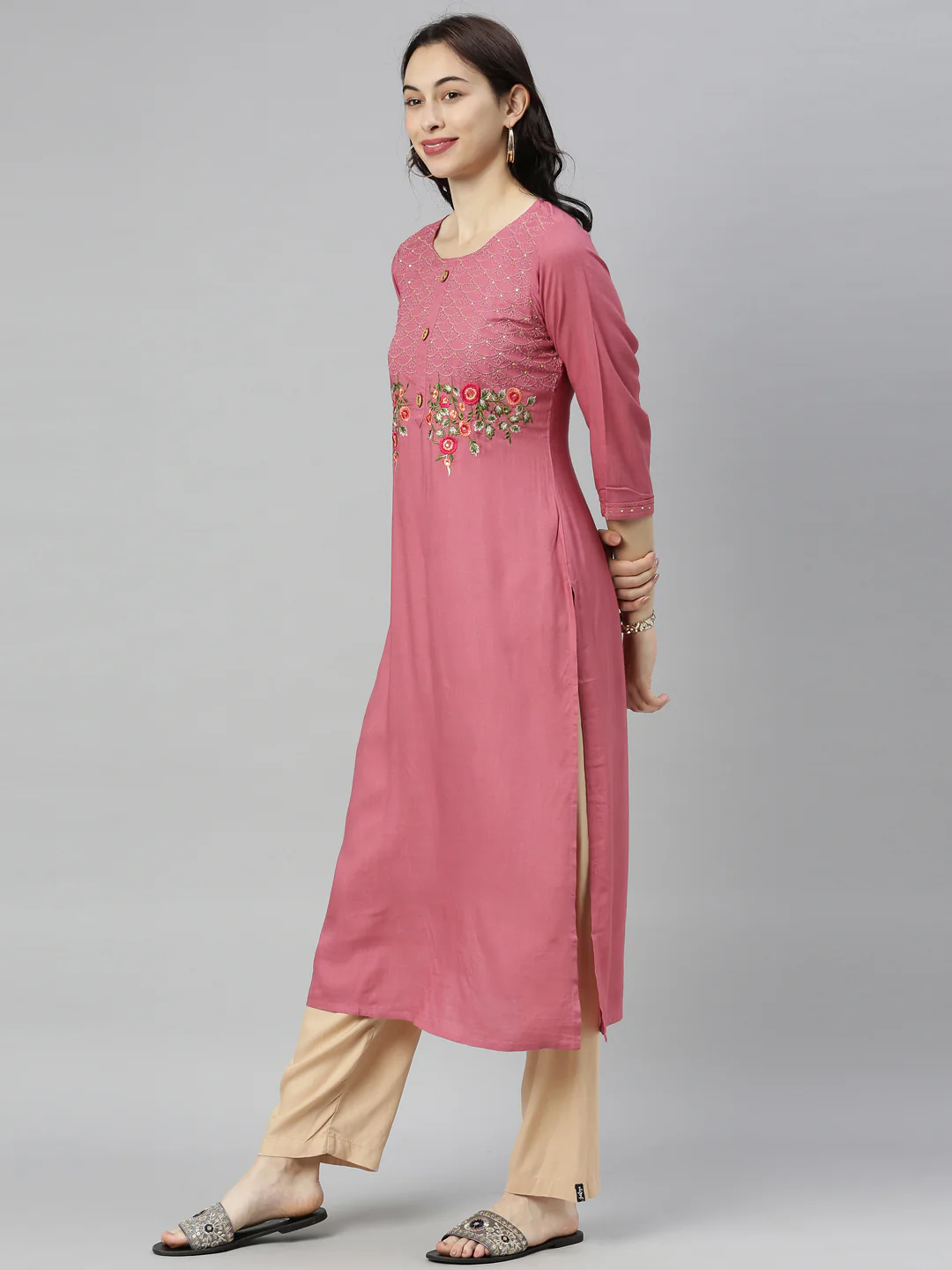 Neerus Women Peach-Coloured Floral Embroidered Thread Work Kurta - Image 2