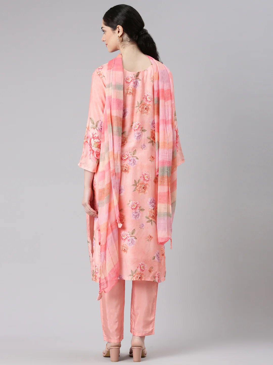 Neerus Women Peach Straight Kurta and Trousers With Dupatta - Image 3