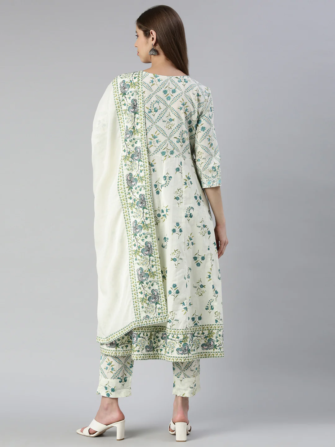 Neerus Women Rama Printed Calf Length Kurta And Trousers With Dupatta - Image 3