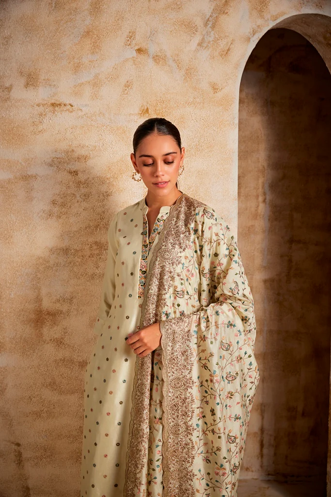 Neerus Women Sea Green Color Suit Set
