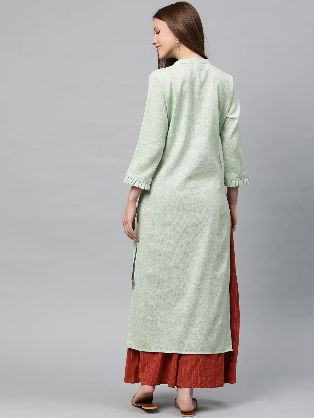 Neerus Women Sea Green Embroidered Straight Kurta With Pleated Edge Sleeve - Image 4
