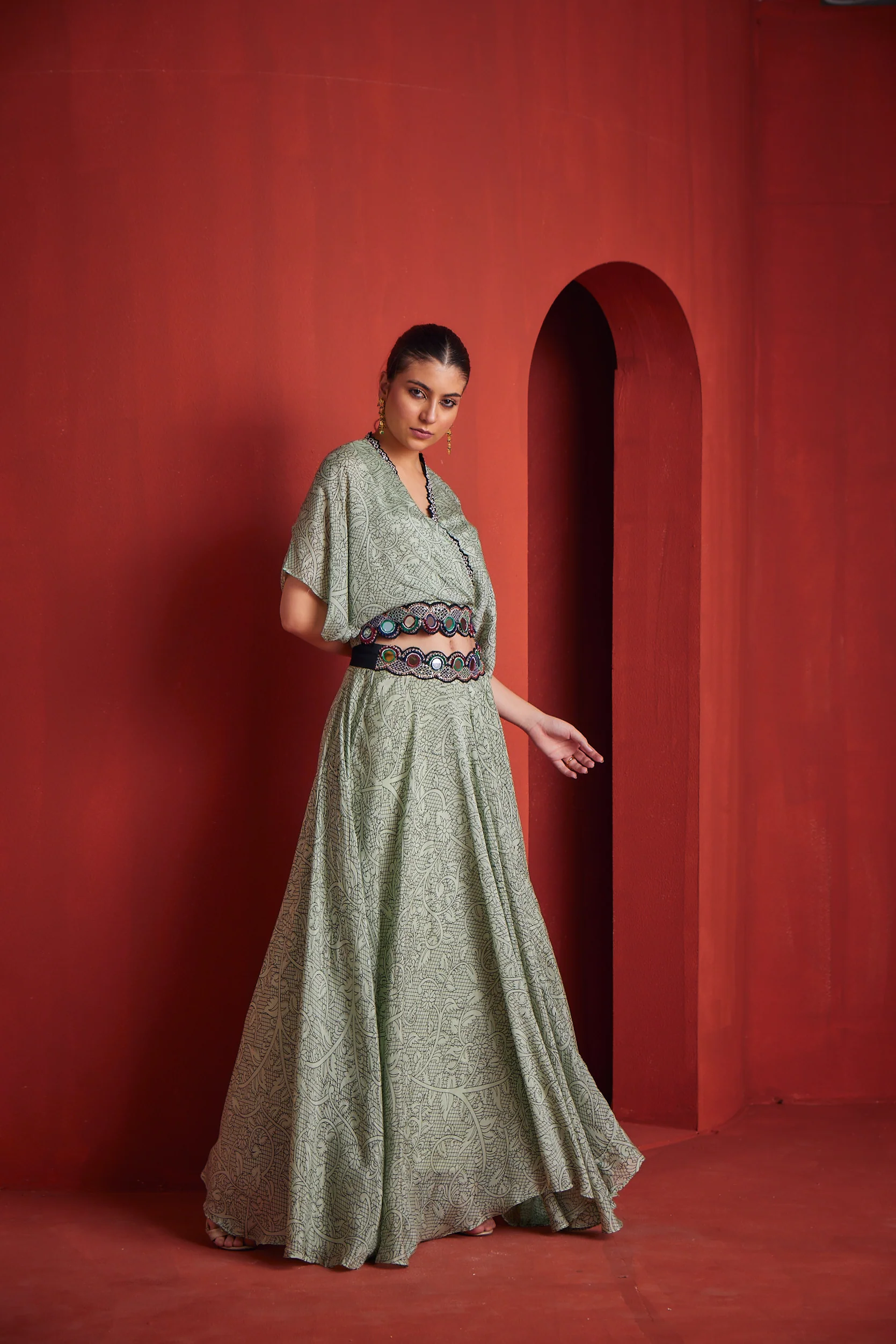 Neerus Womens Pista Color Georgette Fabric Fusion Set - Image 2